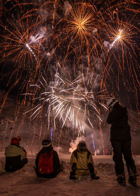 Feuerwerk in Tignes zu Weihnachten